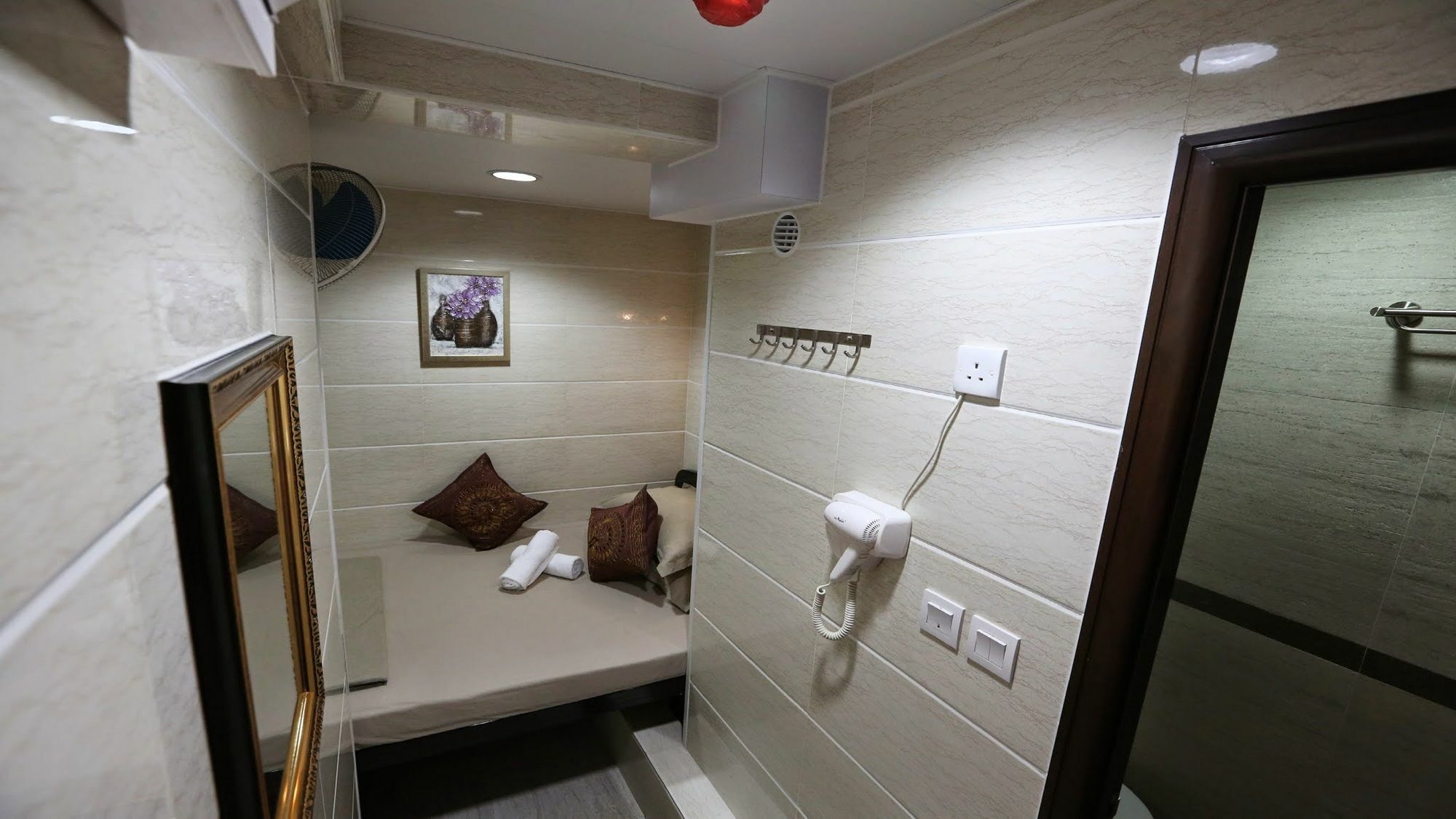 קוולון Asia Inn מראה חיצוני תמונה