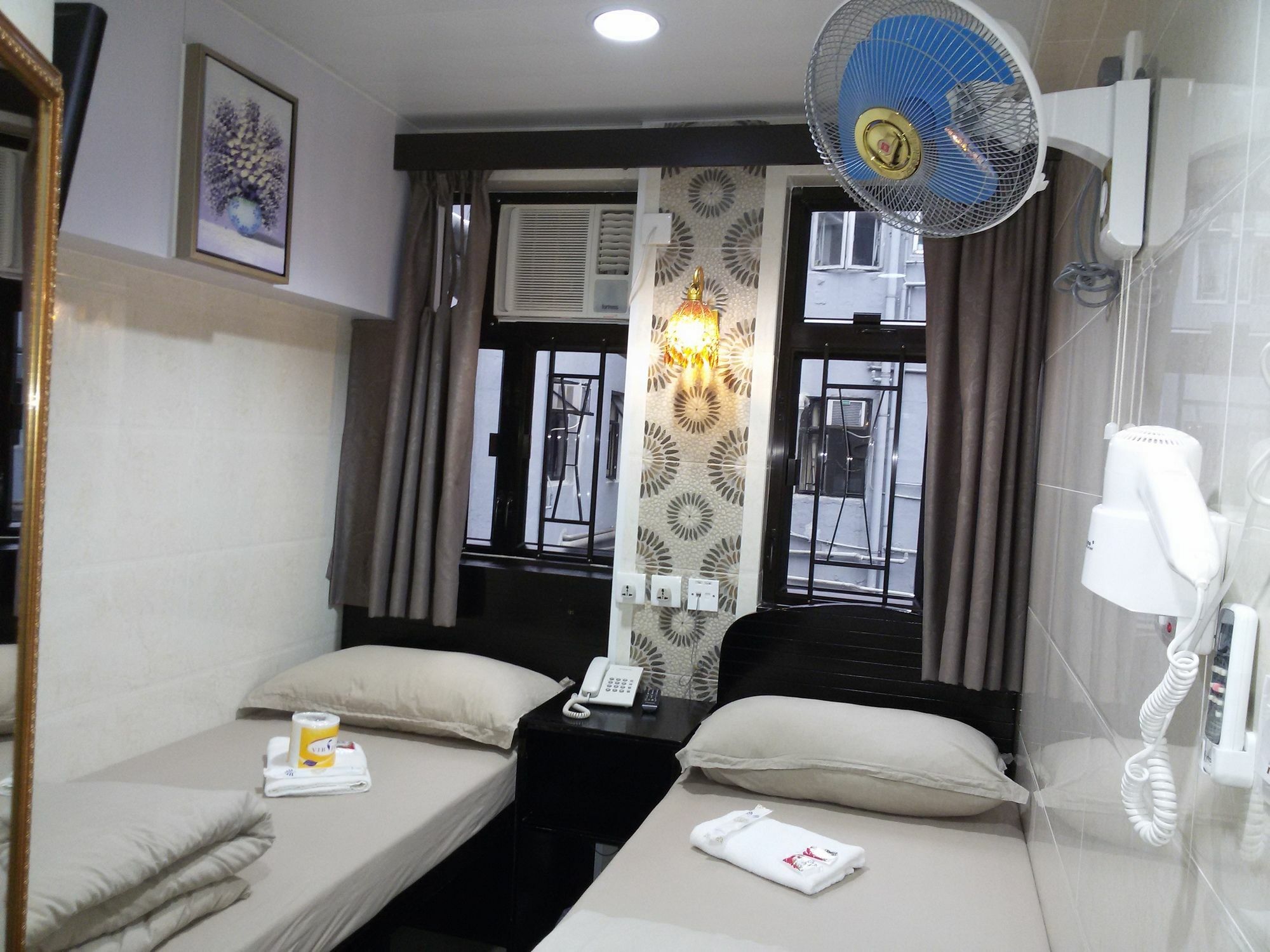 קוולון Asia Inn מראה חיצוני תמונה
